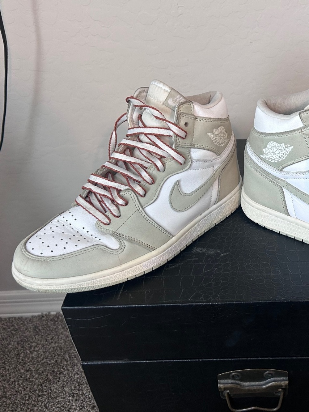 Nike Air Force 1